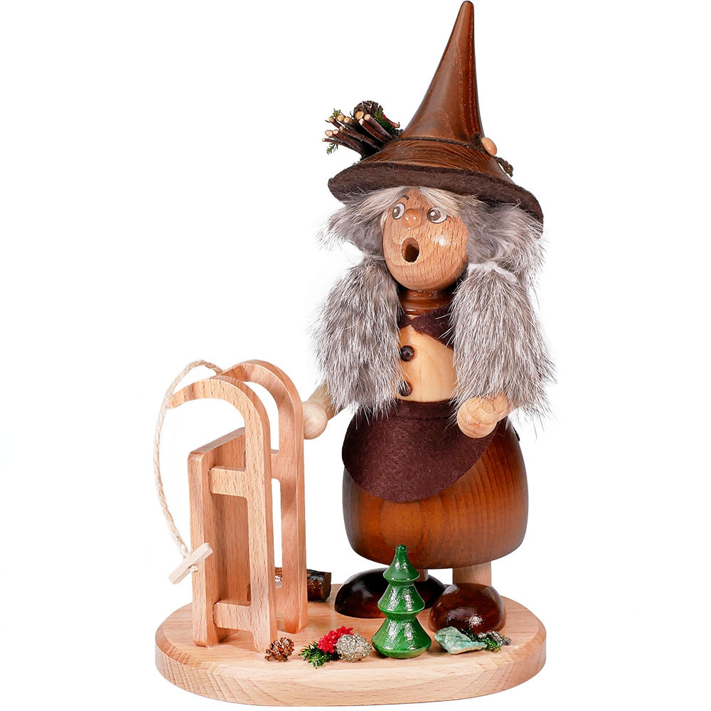 Smoker | Forest Gnome Lady with Sleighs